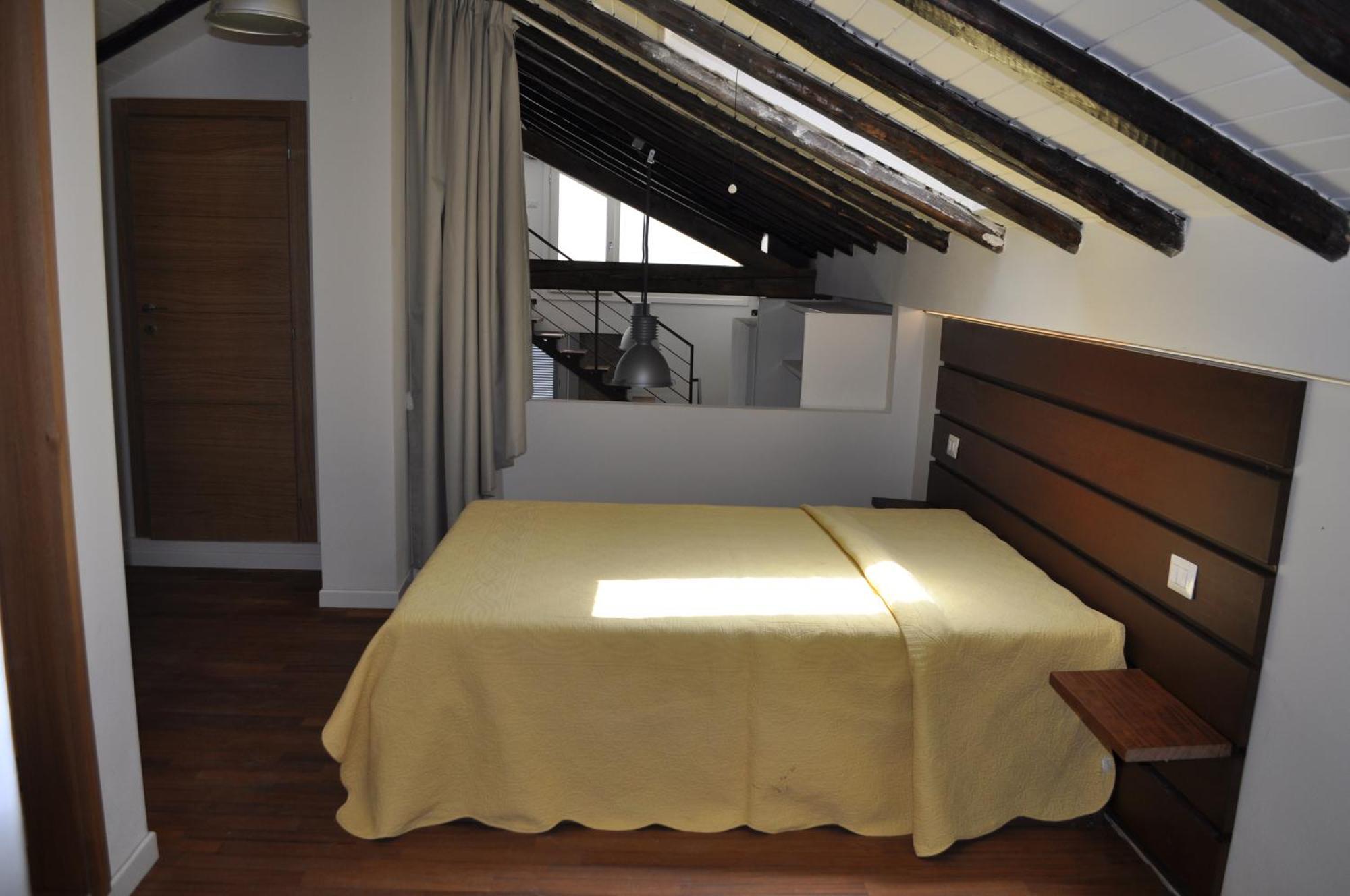 Casa Di Mario In Centro Storico Con Due Da Letto E Terrazze * Cagliari