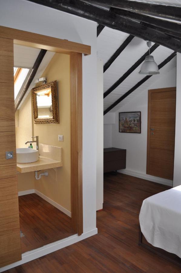 Casa Di Mario In Centro Storico Con Due Da Letto E Terrazze
